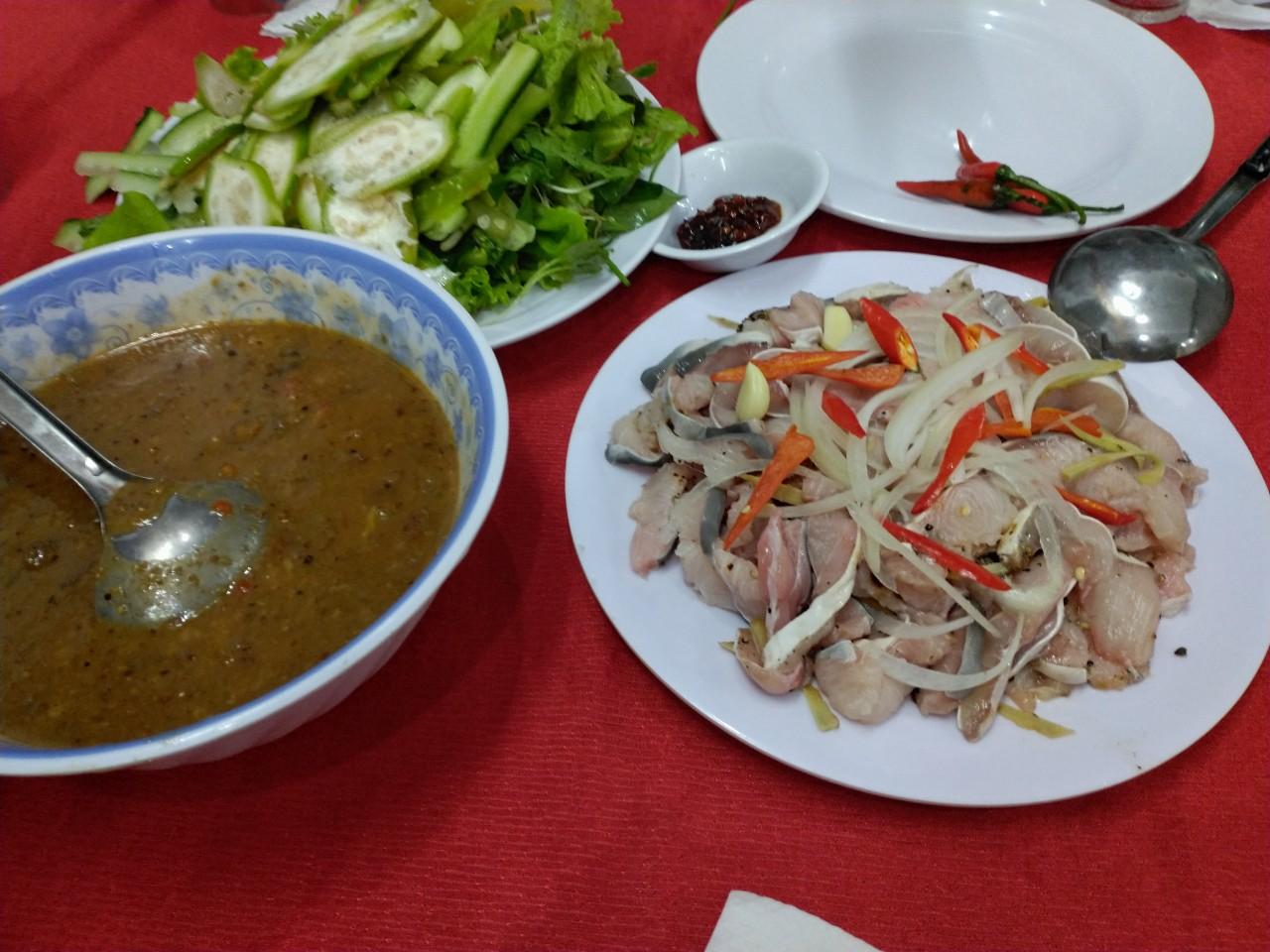 Cách làm món cá nhám nhúng dấm ngon ngất ngây 2 cá nhám nhúng dấm