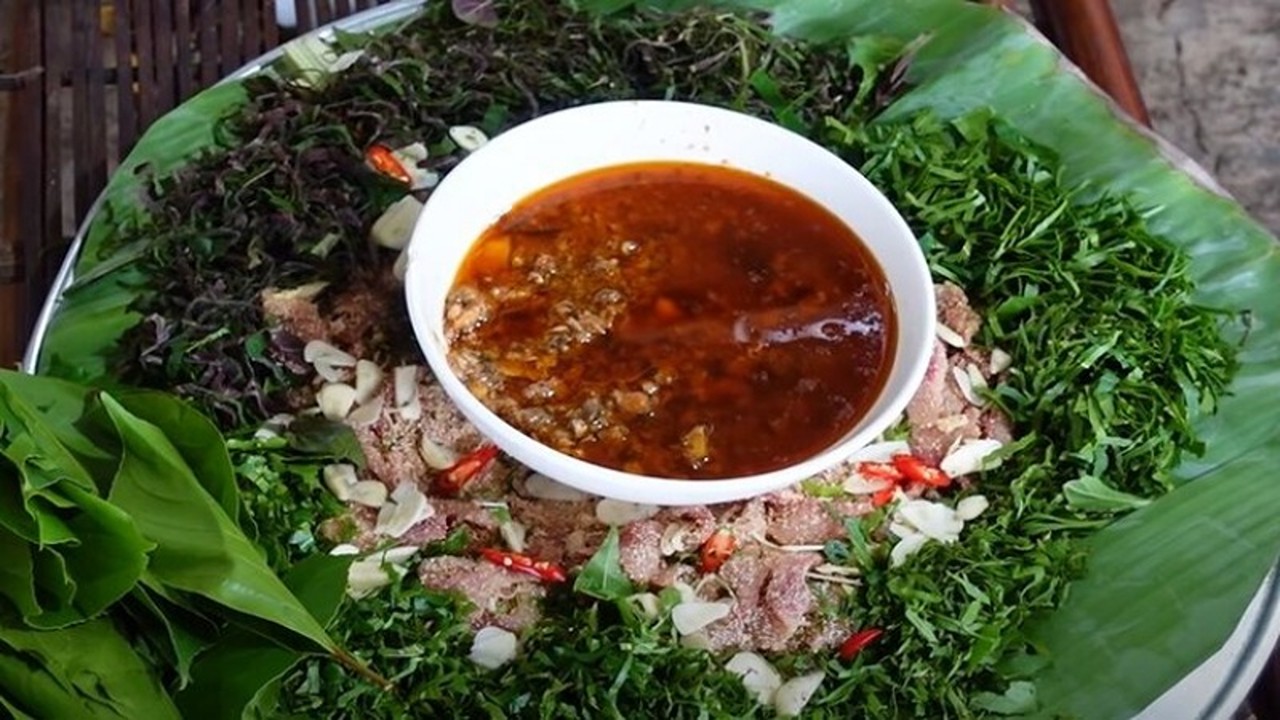 nộm cá chép